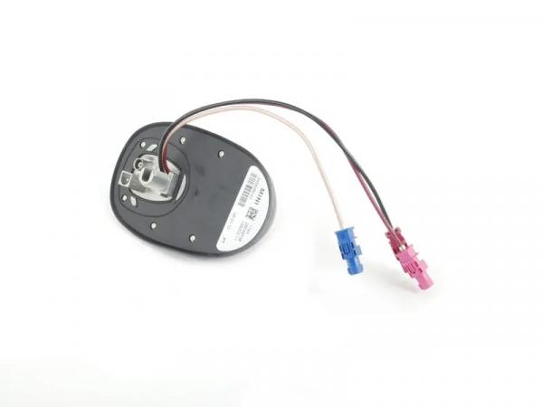 Antennenfuss Mini R55/R56 (mit 3 Kabeln)