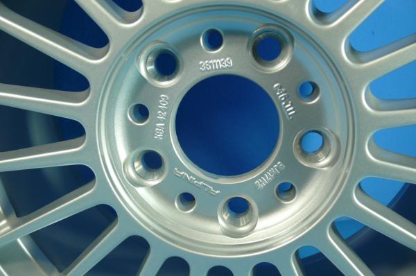 ALPINA Wheel  9 x 17“ LM-Felge 9 x 17“ with valve outside
