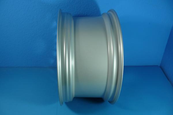 ALPINA Wheel  9 x 17“ LM-Felge 9 x 17“ with valve outside