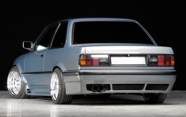 RIEGER Heckschürze im Sport Look passend für BMW 3er E30