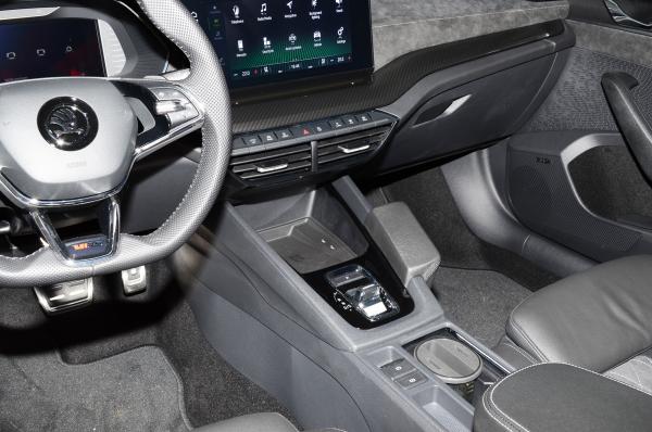 KUDA Telefonkonsole passend für Skoda Octavia IV ab 2020 Leder schwarz