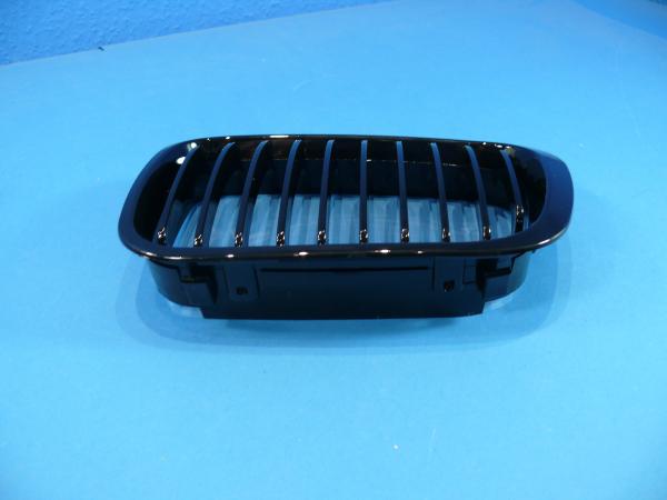 Shadow-Line Kidney black shiny fit for BMW E46 Sedan/Touring bis 09/01