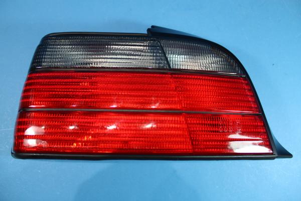 Rückleuchte rot/schwarz passend für BMW 3er E36 Coupe/Cabrio