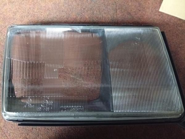 Scheinwerferglas schwarz RECHTS passend für Mercedes W124 alle ab 7/93 (Haube neu)