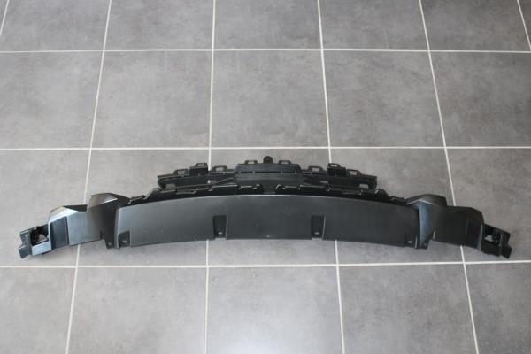 Insert, air intake, center BMW F30 / F31 (with ACC)