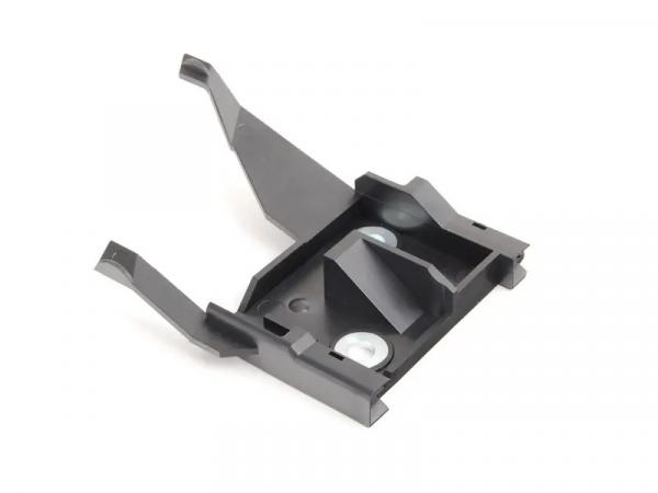 Halter links für Stossstange hinten BMW 3er E30 ab 8/87, Cabrio ab 10/90