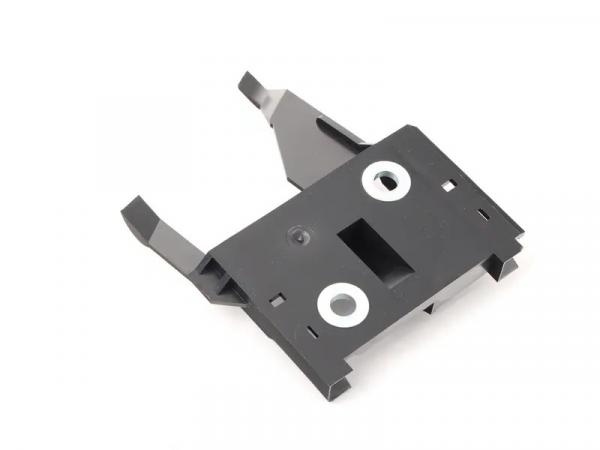 Halter rechts für Stossstange hinten BMW 3er E30 ab 8/87, Cabrio ab 10/90