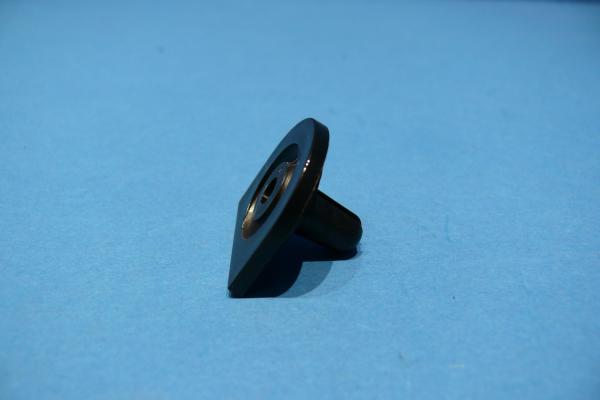 Plug-in nut BMW E30 E31 E34 E38 E39 E65 E66 E67 E68