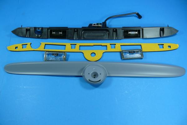 Trunk lid grip with key button BMW 3er E46 Convertible