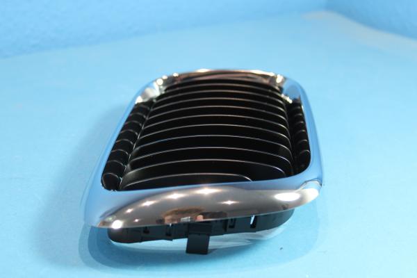 BMW Front Grille -right side- BMW 3er E36 from 8/96