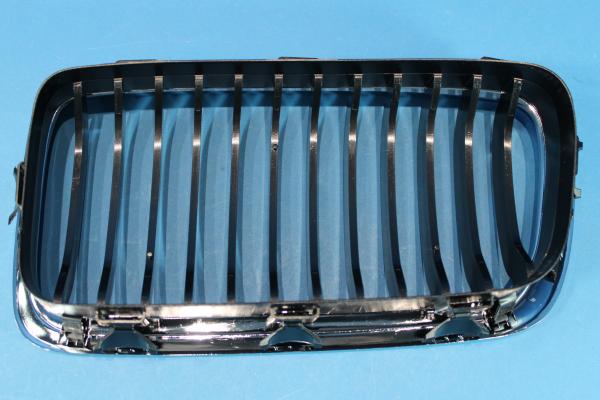 Performance Grille chrome 750i Look -right- BMW 7er E38 from 9/98