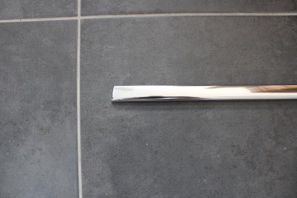 Covering chrome, for outer weatherstrip front LEFT for BMW 3er E30 2-doors (incl. Convertible)