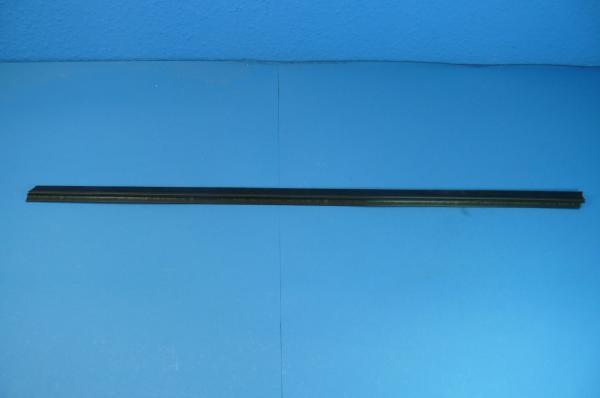 Fensterschachtabdichtung aussen vorne links BMW 3er E30 2trg / Cabrio
