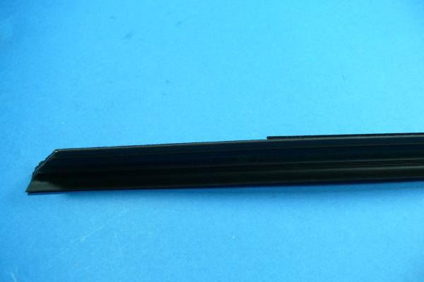Fensterschachtabdichtung innen vorne LINKS BMW 3er E30 4trg.