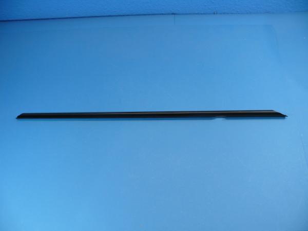 Window Slot Seal outer left behind for BMW 5er E12 E28