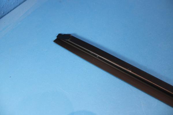 Rear left sealing between door and entrance BMW 7er E38 iL Models (upto 09/1998 pre Facelift)