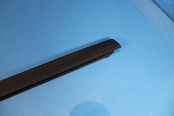 Rear right sealing between door and entrance BMW 7er E38 iL Models (upto 09/1998 pre Facelift)