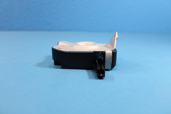 Front hood lock lower part in the frontplate LEFT BMW E36 / Z3
