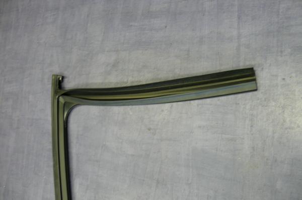 Window guide, right front door BMW 3er E90/E91 Sedan/Touring