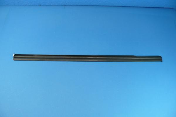 Dichtung Brüstung SCHWARZ RECHTS BMW 3er E46 Coupe