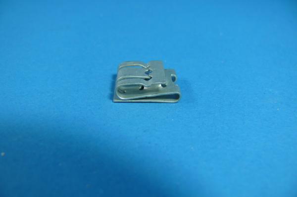 Sheet metal nut ST4.8 BMW 1er 3er 5er 6er 7er 8er X1 X3 X5 X6 Z1 Z3 Z4 MINI