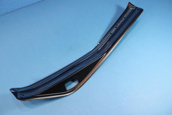 Einstiegsleiste "INDIVIDUAL" hinten rechts BMW 3er E46 Limousine / Touring