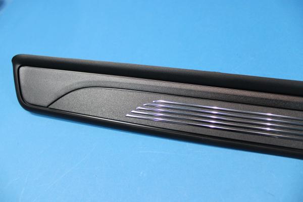 "M" Logo Door Sill Strip left side BMW 1er E88 Convertible