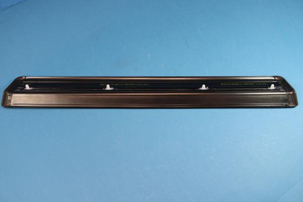 Einstiegsleiste chrom vorne LINKS BMW 3er E46 4trg Limousine / Touring