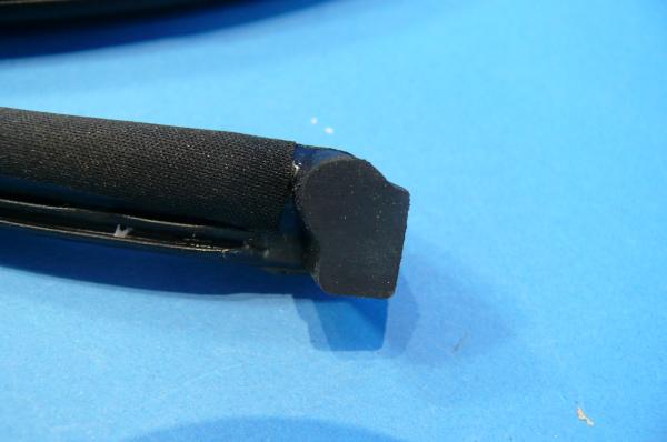 Seal top compartment for BMW 3er E30 Convertible
