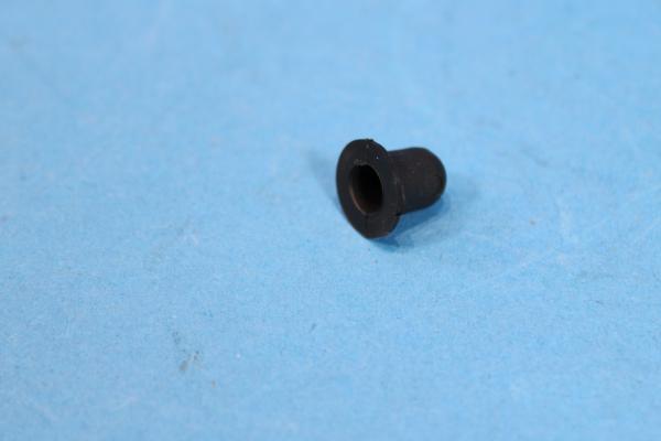Grommet 9mm BMW E38 E39 E46 E52 E53 E70 E71 X5 X6 Z3 Z8
