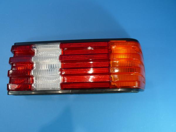 Rückleuchte RECHTS für Mercedes W126 Limousine / Coupe