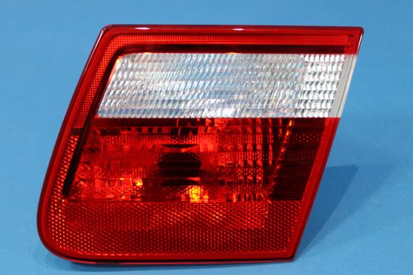 Leuchte Kofferklappe RECHTS passend für BMW 3er E46 Touring