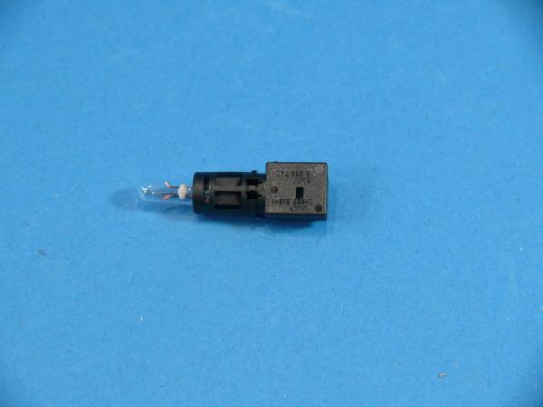 Lampenfassung mit Glühlampe 1,2W BMW E36 Z3