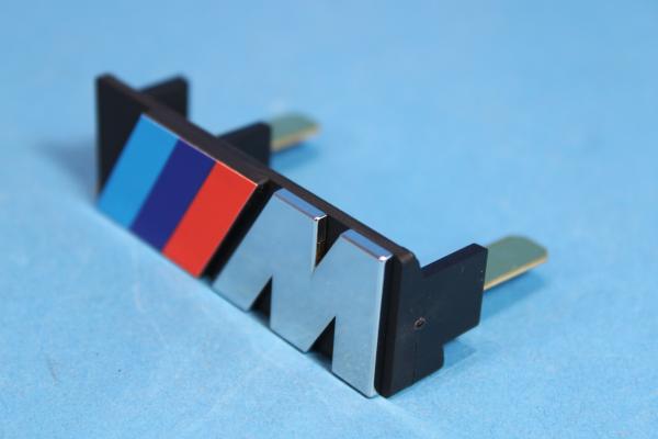 M Emblem Frontgrill BMW 3er E30