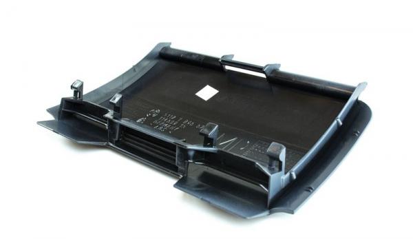 Klappe Abdeckung Anhängerkupplung AHK BMW 5er E60 / E61 Limousine / Touring mit M-Paket