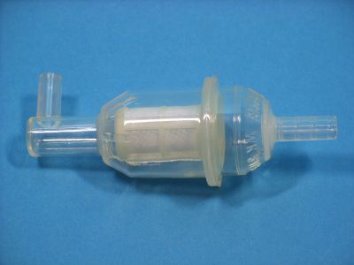 Mann & Hummel Benzinfilter mit 8mm Anschluß