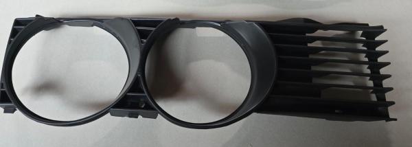 Grid -right side- fit for BMW 7er E32