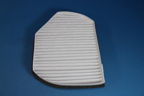 MANN & HUMMEL Innenraumfilter passend für Chrysler Crossfire / Mercedes W202 / W208 / W210 / R170