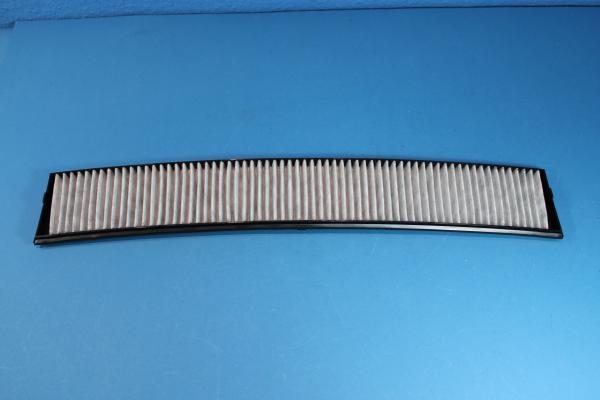 MANN & HUMMEL Innenraumfilter mit Aktivkohle passend für BMW 3er E46 / X3