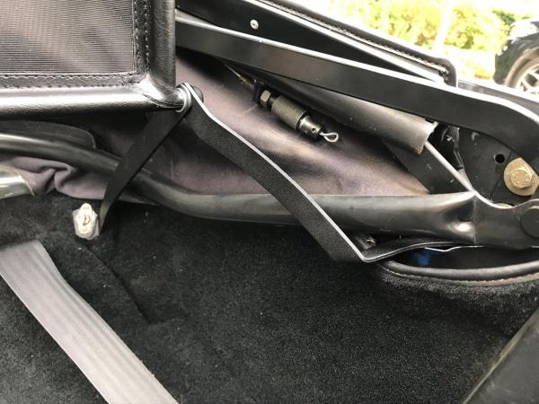 Windschott SCHWARZ passend für Alfa Romeo Spider 105/115 Bj.1964-1994