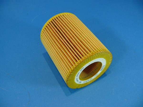 MANN & HUMMEL Oilfilter fit for ALPINA B3 Roadster S, BMW E36 E46 E39 E60 E61 E38 E65 X3 X5 Z3 Z4