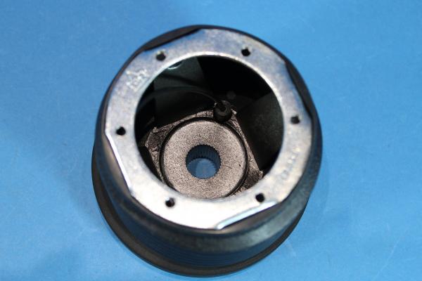 MOMO Nabe passend für BMW 02 E10