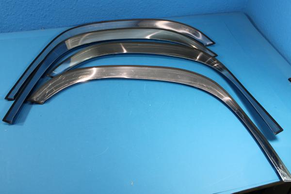Fender Trim "chrome" (4 pcs) fit for Mercedes W124 up to 7/89