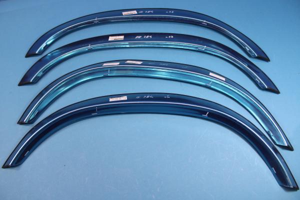 Fender Trim "chrome" (4 pcs) fit for Mercedes W124 from 8/89