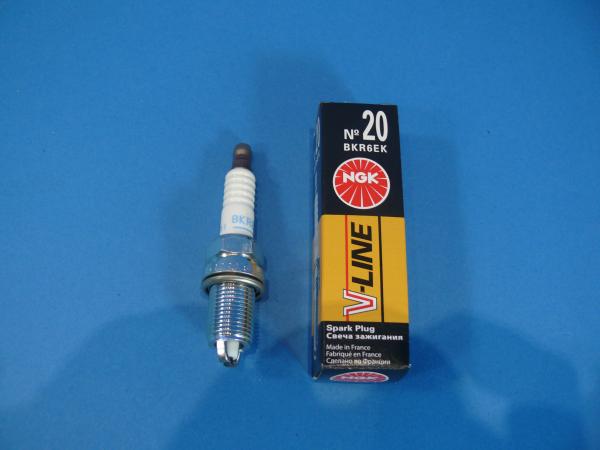 NGK Zündkerze V-Line 20 BKR6EK passend für ALPINA / BMW / Bertone / Citroen / Fiat/  Lancia / Mercedes / Opel / Peugeot / Porsche / Renault / Saab / VW / Wiesmann